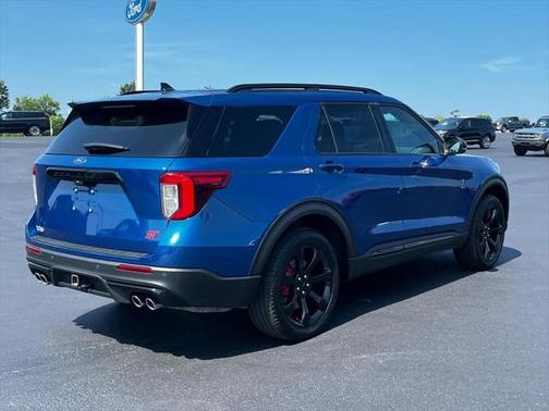 2022 Ford Explorer ST