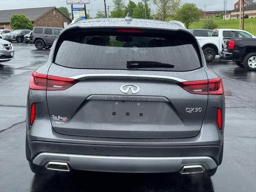 2021 INFINITI QX50 LUXE AWD