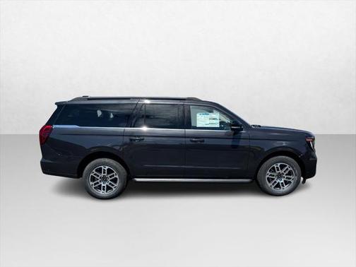 2025 Ford Expedition Max Active 4x4