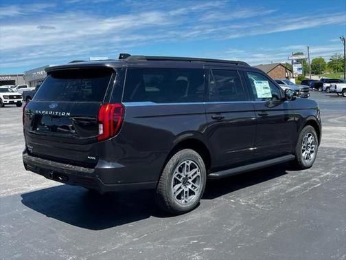 2025 Ford Expedition Max Active 4x4