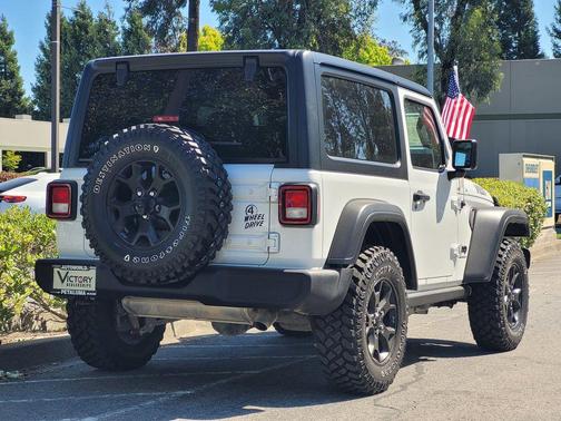 Bright White Clearcoat 2022 Jeep Wrangler Willys