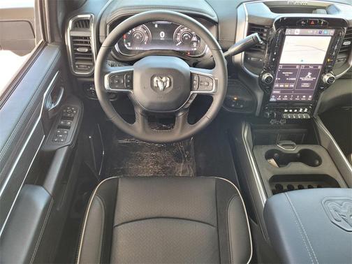 2025 RAM 2500 Laramie Crew Cab 4x4 6'4' Box