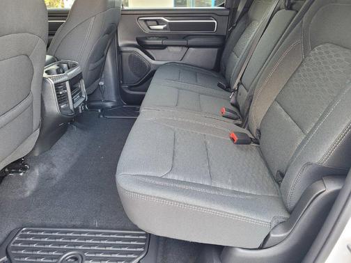 Bright White Clearcoat 2026 RAM 1500 Big Horn/Lone Star