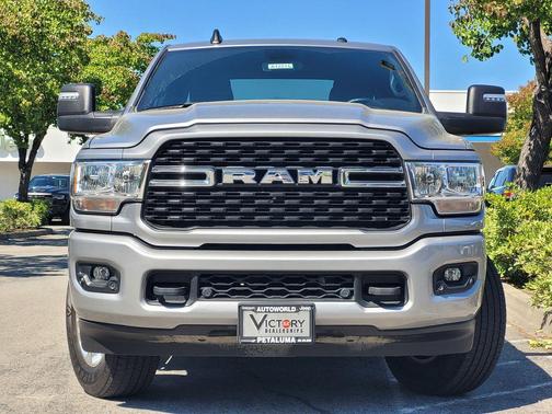 Billet Silver Metallic Clearcoat 2024 RAM 2500 Big Horn Crew Cab 4x4 6'4' Box