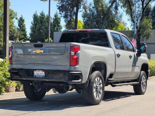 Slate Gray Metallic 2025 Chevrolet Silverado 2500 Custom