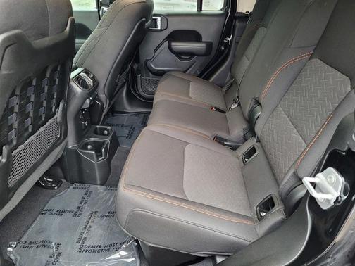 2022 Jeep Gladiator Mojave 4x4