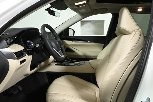 2025 INFINITI QX60 Pure