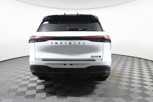 2t Rad Wht 2027 INFINITI QX60 AUTOGRAPH