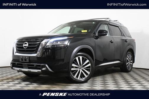 2022 Nissan Pathfinder Platinum