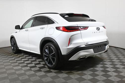 Radiant White 2025 INFINITI QX55 SENSORY