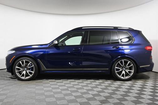 2021 BMW X7 M50i