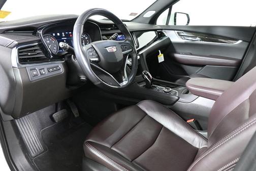 2022 Cadillac XT6 Premium Luxury AWD