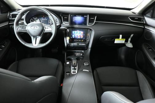 2025 INFINITI QX50 Luxe