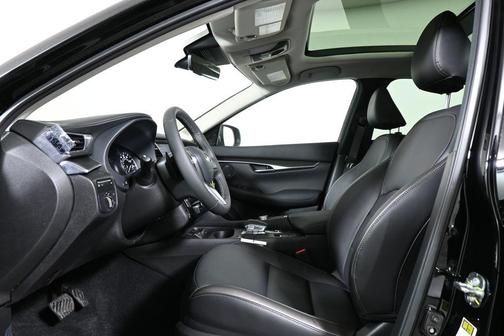 2025 INFINITI QX50 Luxe