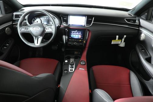 2025 INFINITI QX50 SPORT