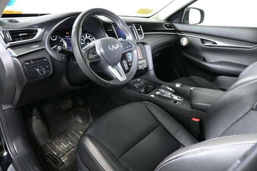2024 INFINITI QX50 Luxe