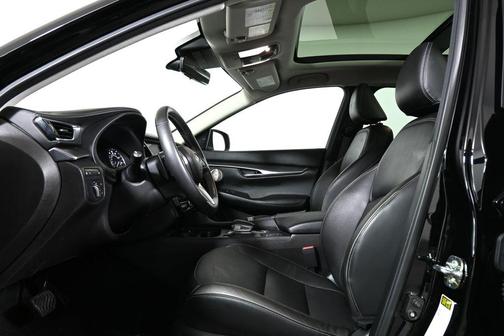 2024 INFINITI QX50 Luxe