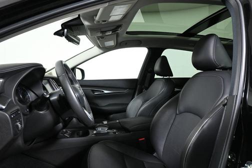 2024 INFINITI QX50 Luxe