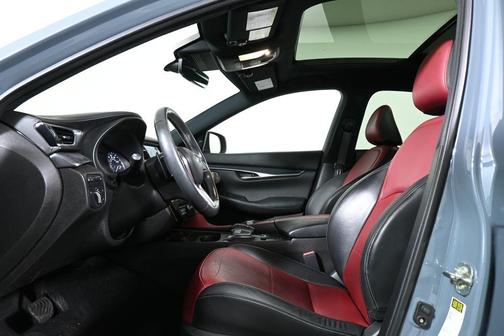 2023 INFINITI QX50 SPORT