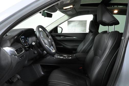 2025 INFINITI QX60 SENSORY