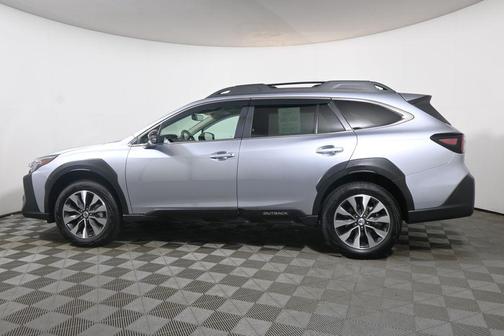 Ice Silver Metallic 2025 Subaru Outback Limited