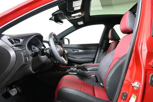 2025 INFINITI QX50 SPORT