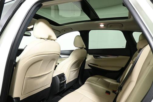 2022 INFINITI QX50 Luxe