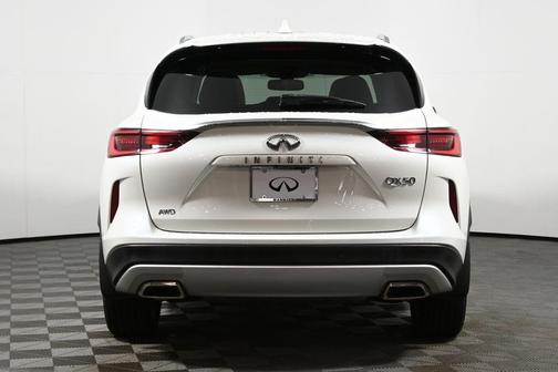 2022 INFINITI QX50 Luxe