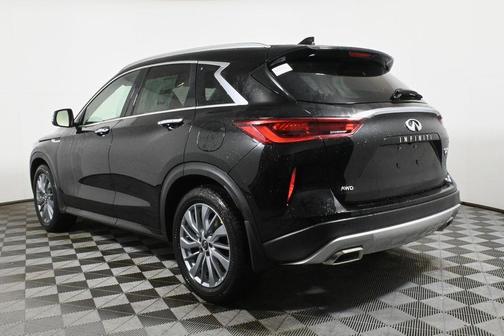 2025 INFINITI QX50 Luxe