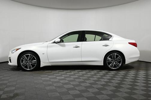 2014 INFINITI Q50 Sport