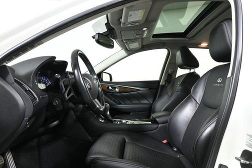 2014 INFINITI Q50 Sport