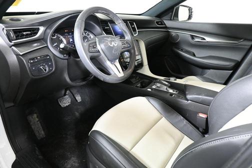 2025 INFINITI QX55 LUXE