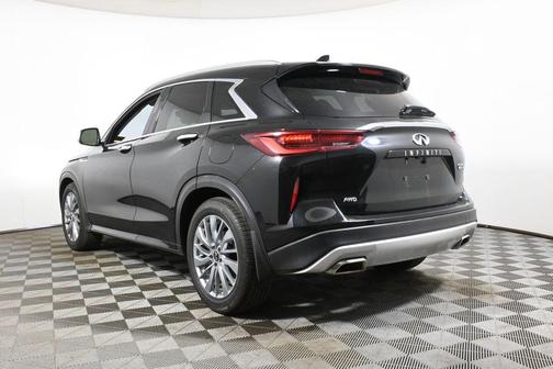 2024 INFINITI QX50 Luxe