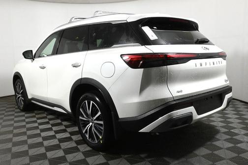 2025 INFINITI QX60 SENSORY