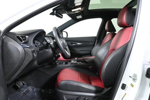 2025 INFINITI QX50 SPORT