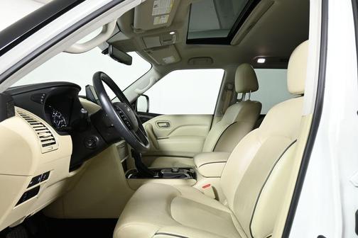 2022 INFINITI QX80 Luxe