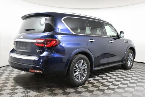 2021 INFINITI QX80 Luxe