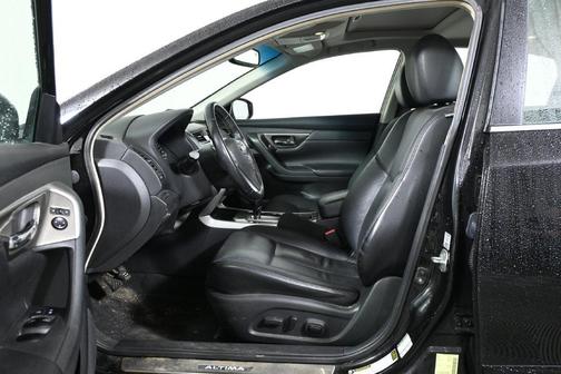 Super Black 2013 Nissan Altima 2.5 SL