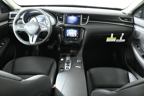 2025 INFINITI QX50 Luxe