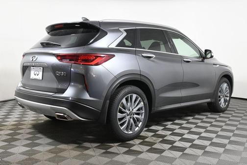 2025 INFINITI QX50 Luxe