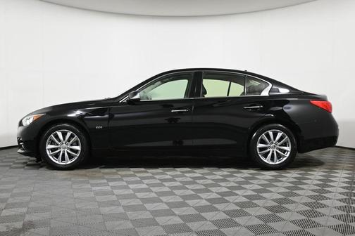 2016 INFINITI Q50 2.0T Premium