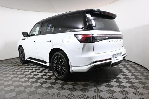 Radiant White 2026 INFINITI QX80 AUTOGRAPH