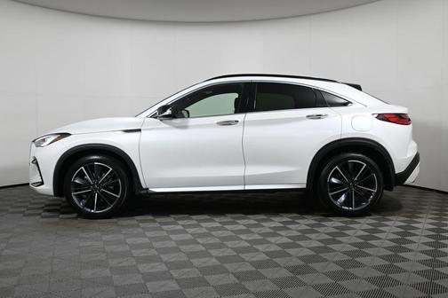 2023 INFINITI QX55 LUXE
