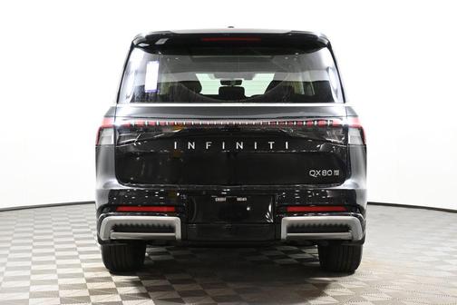 2025 INFINITI QX80 SENSORY
