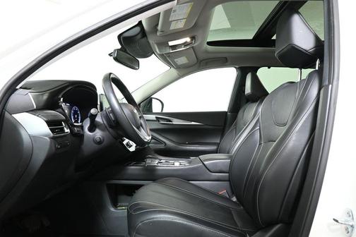 2022 INFINITI QX60 Luxe