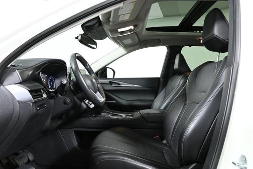 2022 INFINITI QX60 Luxe