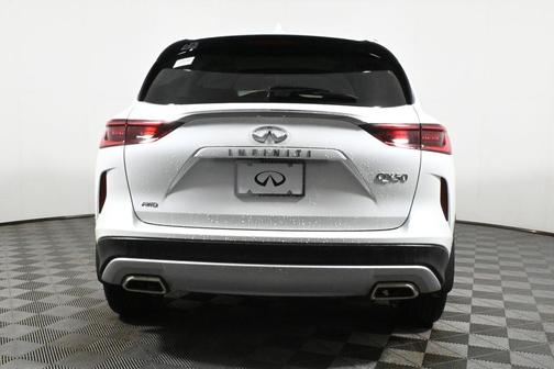2025 INFINITI QX50 Luxe