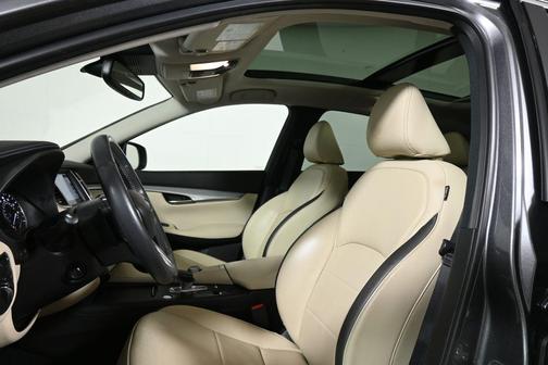 2022 INFINITI QX50 SENSORY