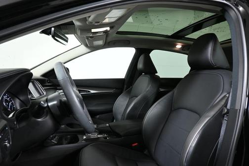 2025 INFINITI QX50 Luxe