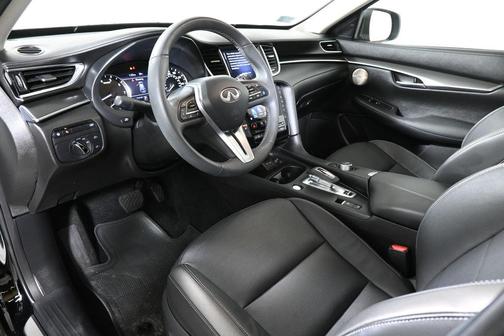 2025 INFINITI QX50 Luxe